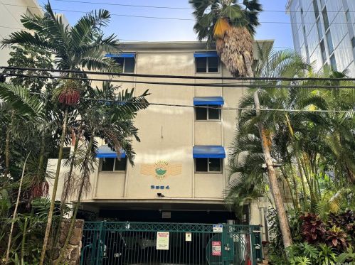 2551 Cartwright Rd, Honolulu HI  96815-3713 exterior