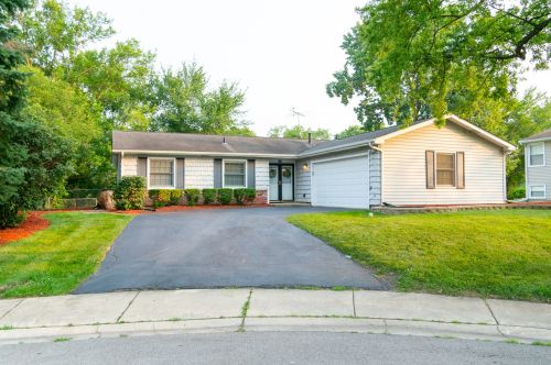 117 Monticello Cir, Lemont, IL 60440-2346