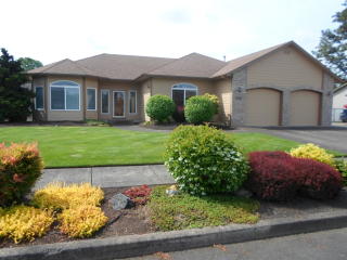 1526 Meadowlark Dr, Stayton, OR 97383-1099