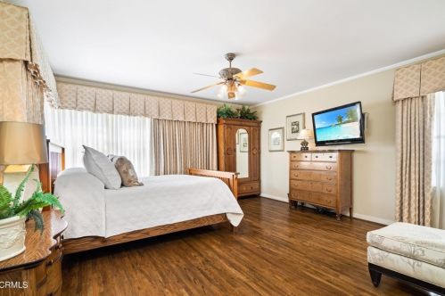 1428 Andenes Dr, Glendale CA  91208-1911 exterior