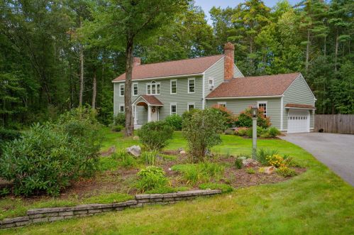 8 Natanis Ridge Cir, Wells, ME 04090-6330