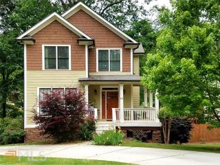 832 East Ave, Scottdale, GA 30079-1004