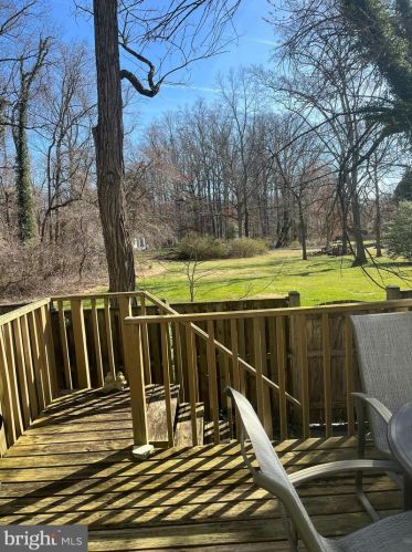 1032 Windrush Ln, Sandy Spring, MD 20860-1358