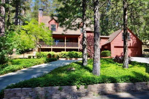 580 Brentwood Dr, Lake Arrowhead, CA