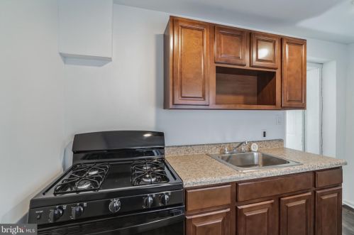 760 43rd St, Philadelphia PA  19104-1464 exterior