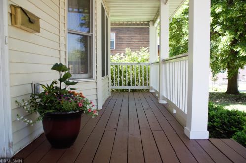 736 Euclid St, Saint Paul, MN 55106-5510