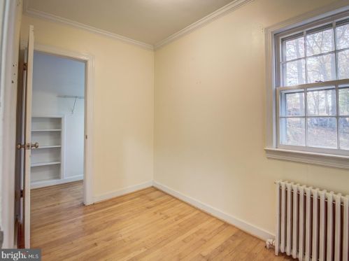 12500 Meadowood Dr, Silver Spring MD 20904-2928 exterior