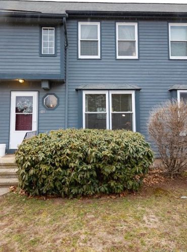 1 Abbott Rd, Ellington CT  06029-3802 exterior