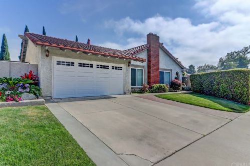 8508 Trinity River Cir, Santa Ana, CA 92708-5535