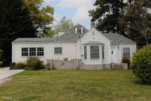 258 Skyline Dr, Toccoa, GA 30577-3848