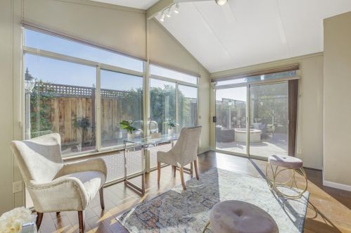 218 Summerwind Dr, Milpitas CA 95035-2416 exterior