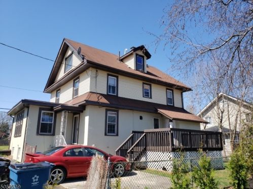347 New Market Rd, Piscataway, NJ 08854-1400