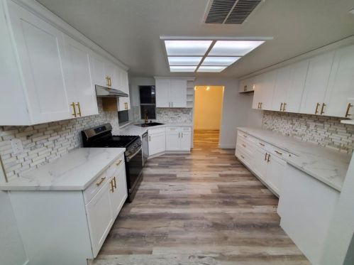 4921 Francesca St, Elk Grove, CA 95758-6750