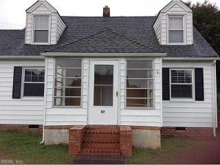 57 Henry St, Hampton, VA 23669-4321