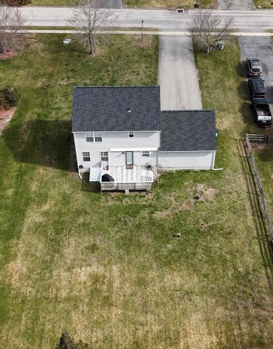 15 Bartlett Meadow Dr, Killingly CT  06241-1847 exterior