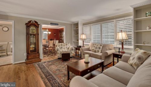 176 Berrywood Dr, Severna Park MD 21146-2033 exterior