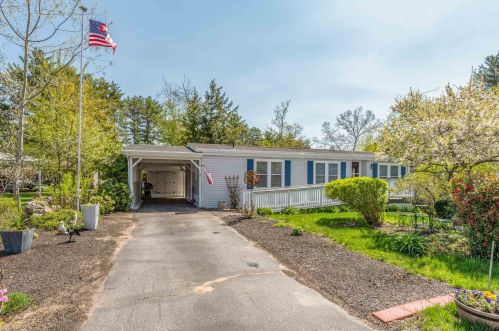 13 Brandon Ln, Goffstown, NH 03045-6619