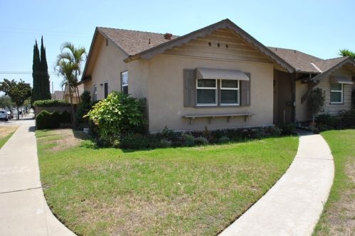 2002 Ninth St, Anaheim CA  92802-3203 exterior