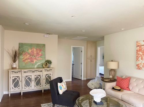 1532 Bellevue Rd, Redlands, CA 92373-5640