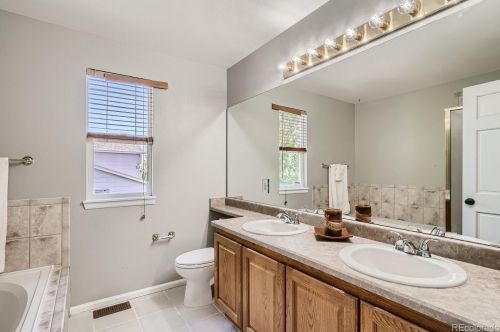 5962 Tempe Way, Denver CO  80015-4569 exterior