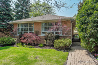 9106 Ewing Ave, Evanston, IL 60203-1708