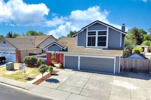 279 Larkspur Dr, Vacaville, CA 95687-7317
