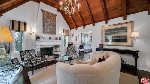 424 9th St, Santa Monica, CA 90402-1928