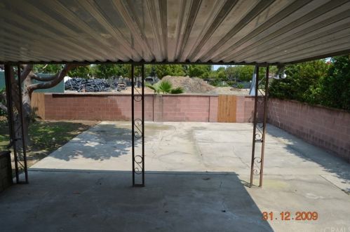 1301 Laster Ave, Anaheim CA  92802-2818 exterior