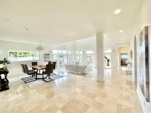 971 Koae St, Honolulu HI  96816-5004 exterior