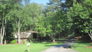 3259 Pine Meadow Rd, Atlanta GA  30327-2217 exterior