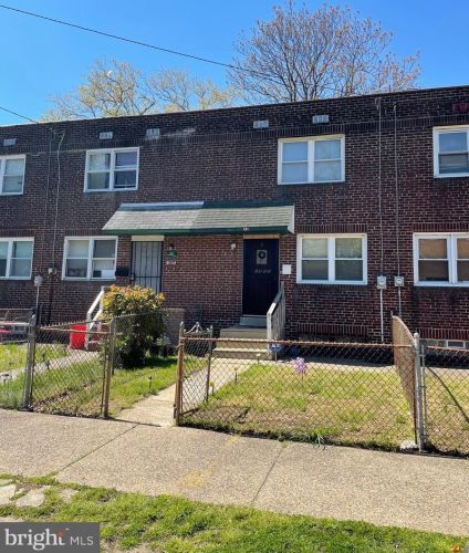 1005 Kenwood Ave, Camden, NJ 08103-2732