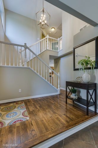 573 Plank Rd, Naperville, IL 60563-3268
