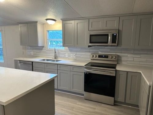 16472 Brittany Way, Conroe TX  77306-5949 exterior