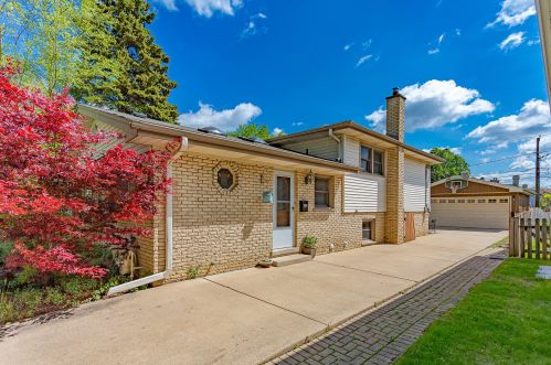 405 Dryden Pl, Arlington Hts, IL 60004-6344