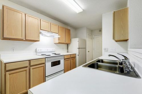 2208 Coats Cir, Austin TX  78748-3403 exterior