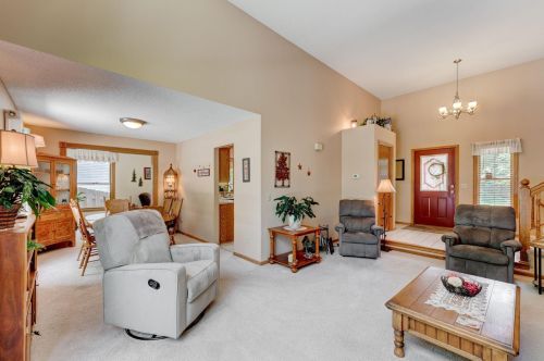 12571 Driftwood Ct, Saint Paul MN  55124-8647 exterior