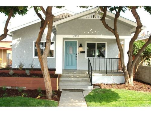 9451 Olive St, Bellflower, CA 90706-4515