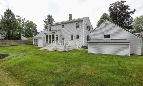 10 Bailey St, Nashua, NH 03063-3119