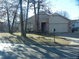 7326 36th St, Tulsa OK  74107-4843 exterior