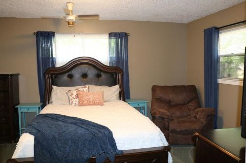 1015 Stevens Ave, Conroe TX  77301-1751 exterior