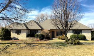 1873 Andrea Cir, Dayton, OH 45432-2368