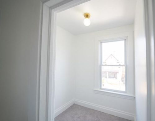 392 Vermont Ave, Rochester PA  15074-2060 exterior