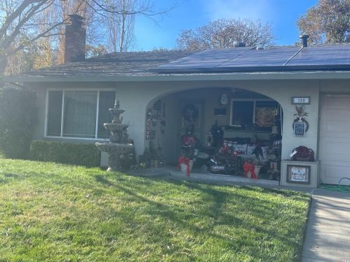 130 La Paz St, Vacaville, CA 95687-5635