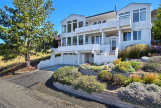 1878 Saint Thomas Ave, Cambria, CA 93428-5518