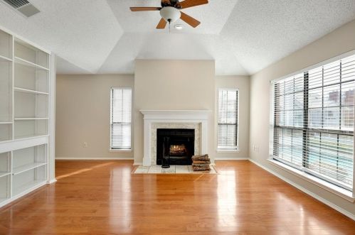 2306 Kenley St, Fort Worth TX  76107-4938 exterior