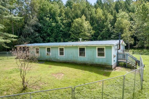 500 Mount Moosilauke Hwy, Haverhill, NH 03765-5320