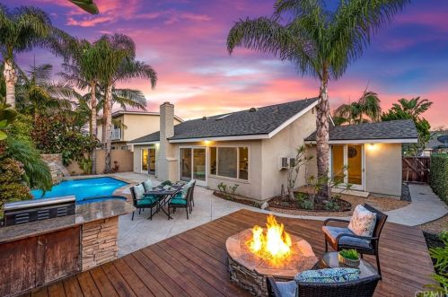 33071 Santiago Dr, Dana Point, CA 92629-1326