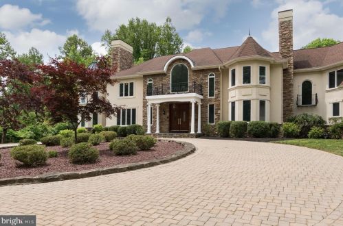 19 Fredrick Ct, Princeton, NJ 08540-7564