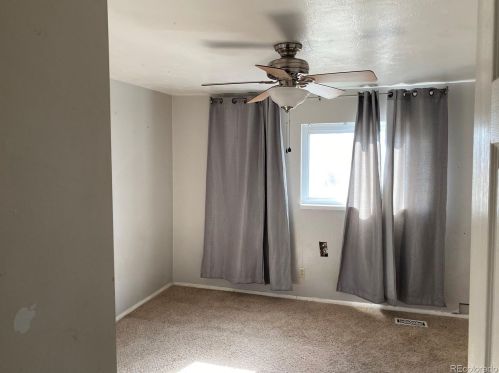 4822 Grant St, Englewood CO 80113-6827 exterior