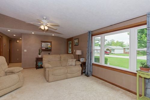 108 Diller St, Swygert IL  61764-2704 exterior